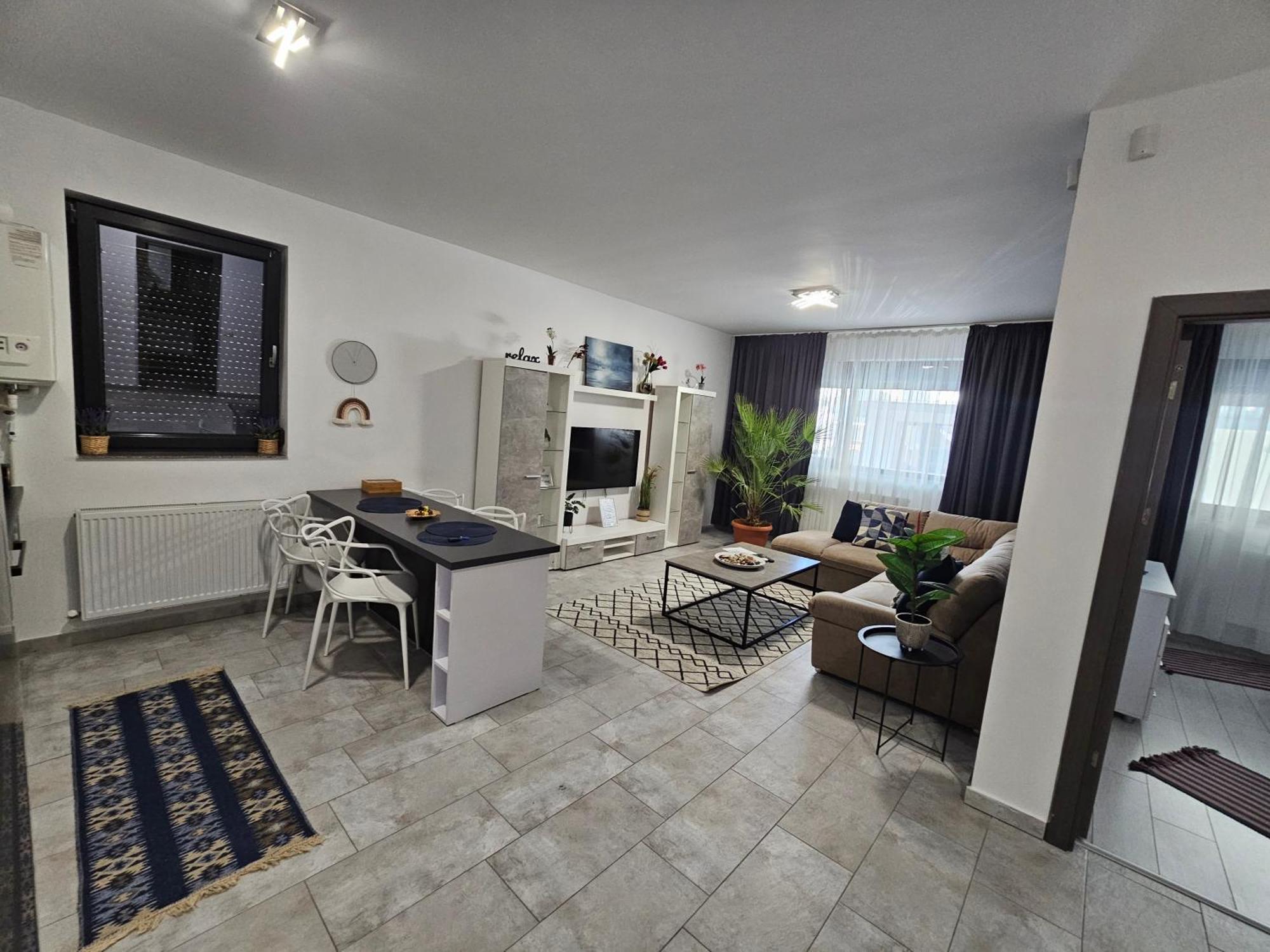 Apartment Summer Crib Mamaia-sat