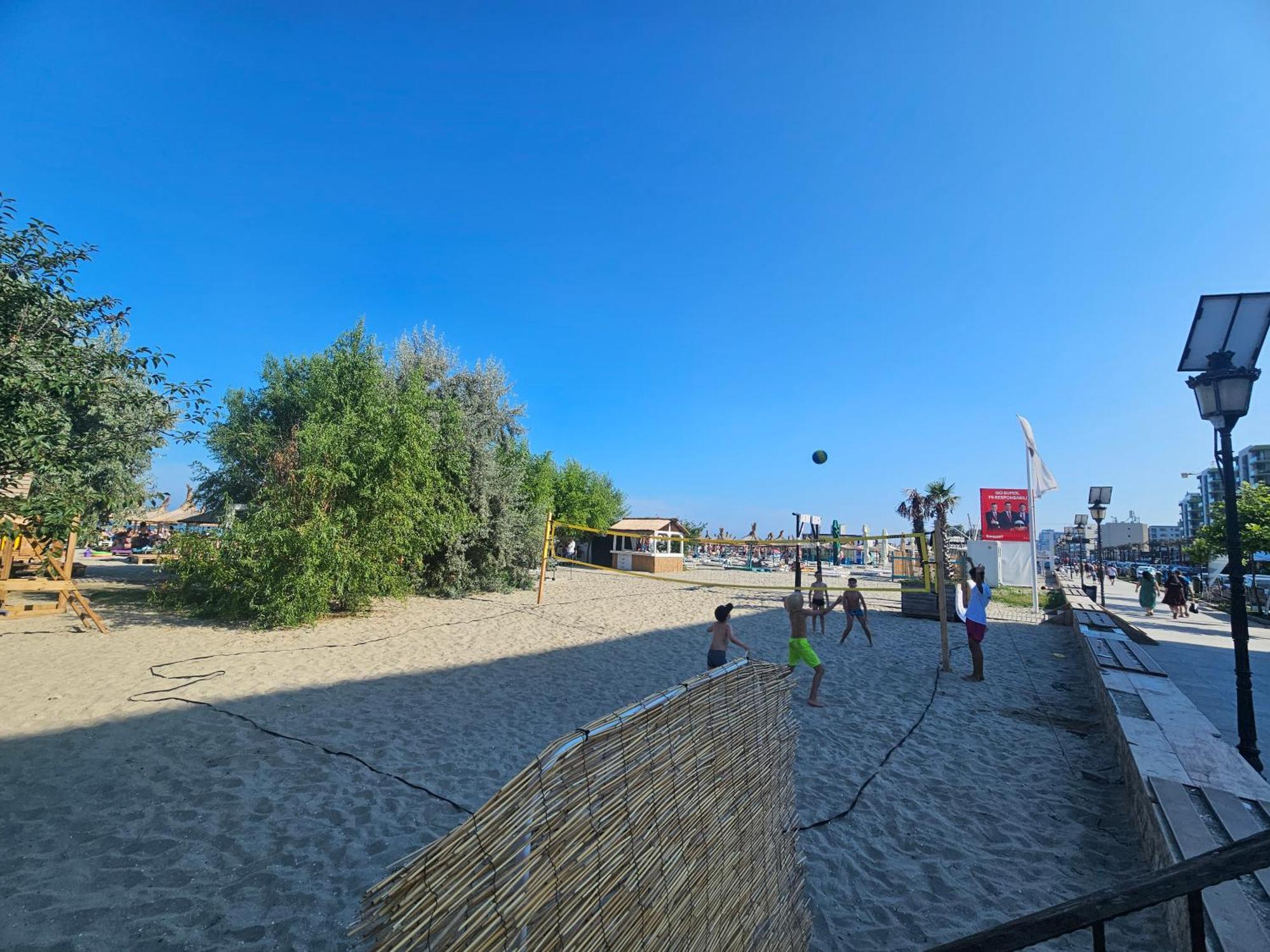 Summer Crib Mamaia-sat Navodari