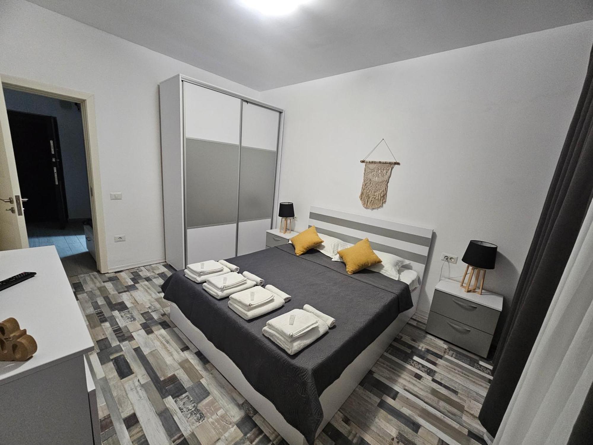 Apartment Summer Crib Mamaia-sat *