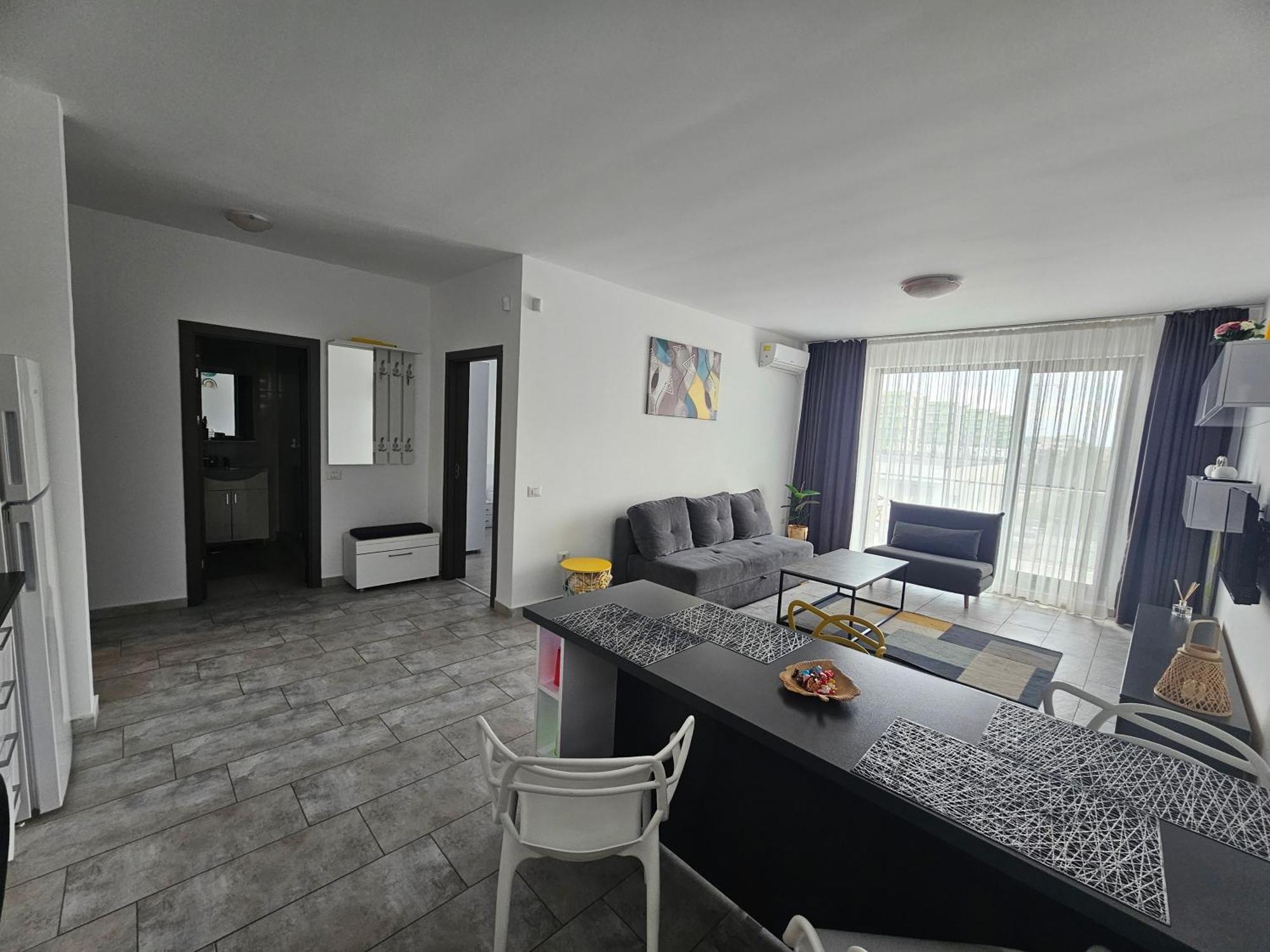 Summer Crib Mamaia-sat *
